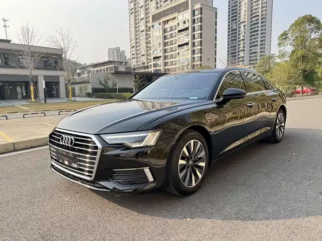 AUDI  A6L 2021