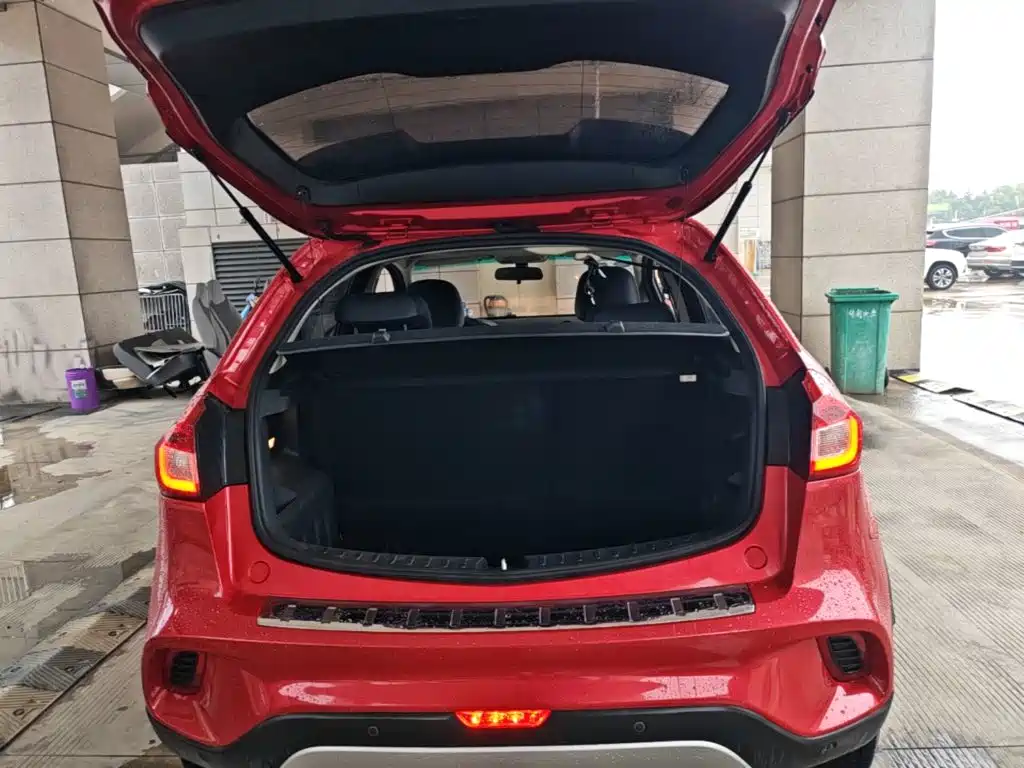 Geely Vision X3 — миниатюра 15
