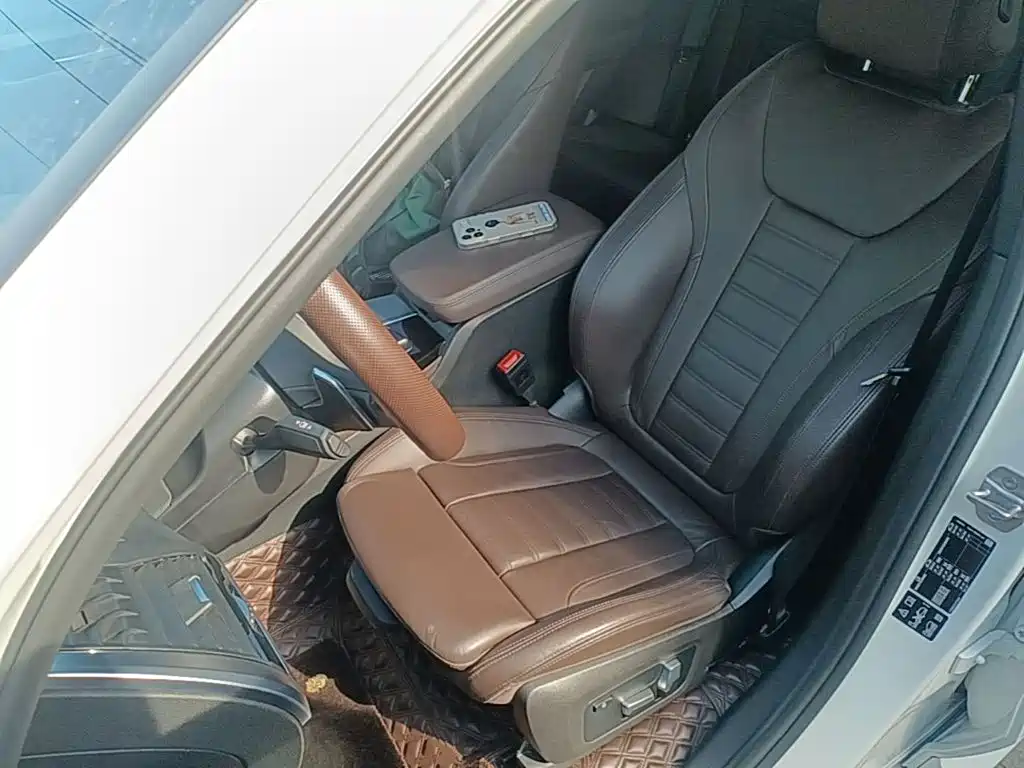 BMW X4 — миниатюра 15
