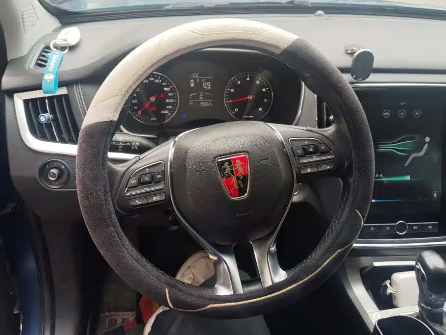 Roewe RX5 — миниатюра 15