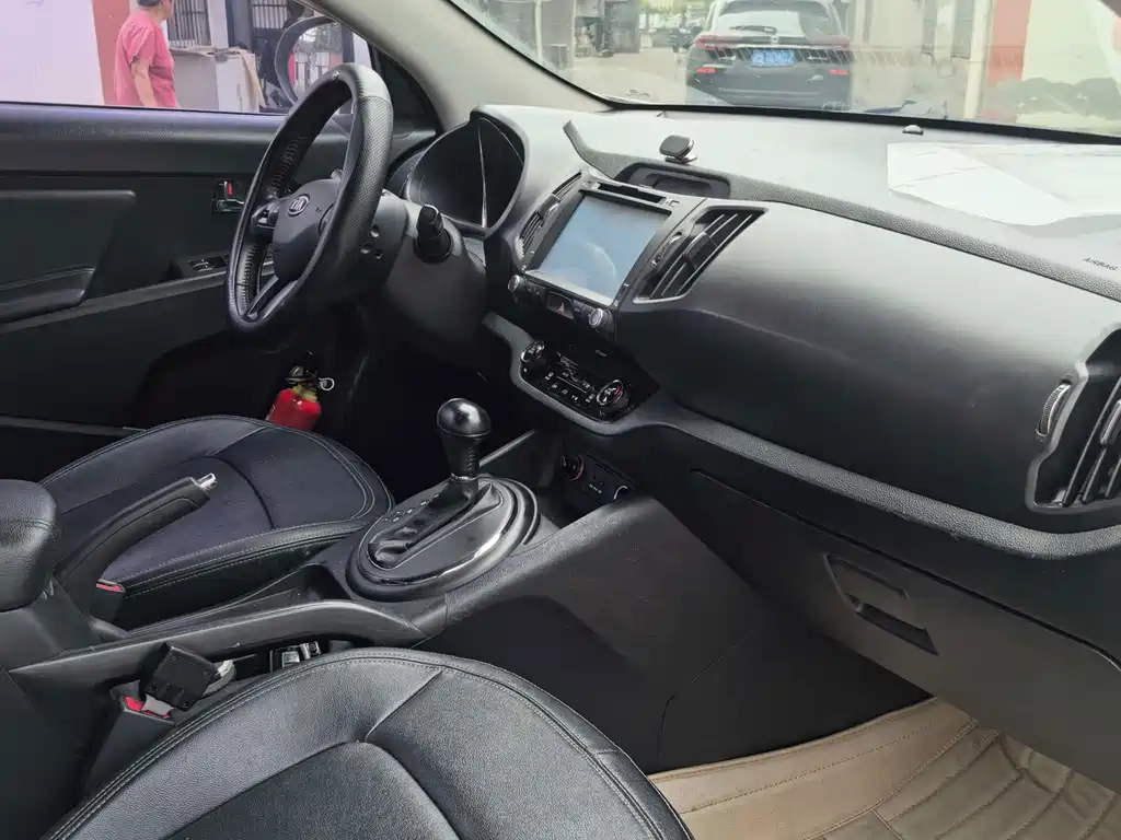 Kia Sportage — миниатюра 4