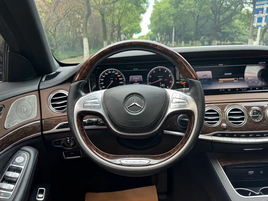 MERCEDES-BENZ S CLASS