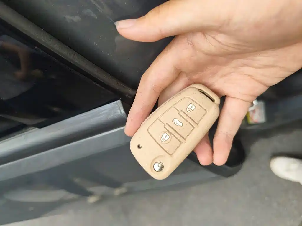 Audi Q2L e-tron — миниатюра 12