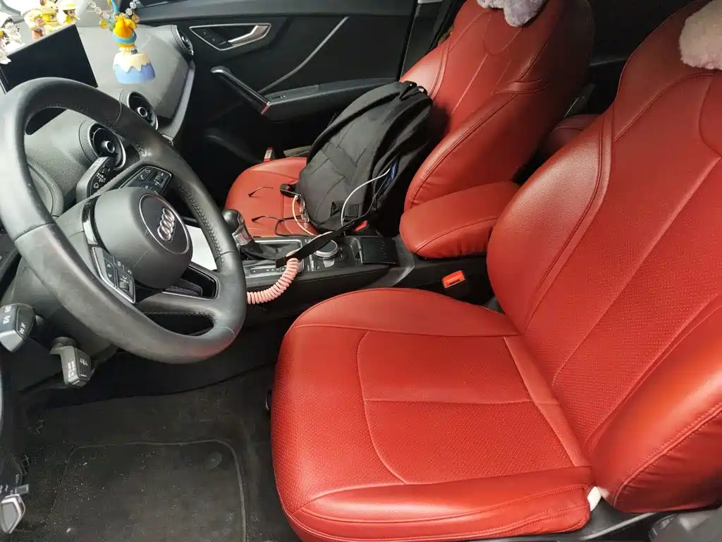 Audi Q2L e-tron — миниатюра 8