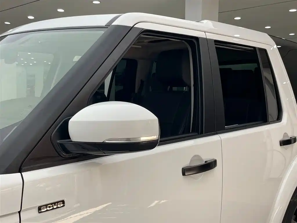 Land Rover Discovery 2016 3.0 SC V6 SE