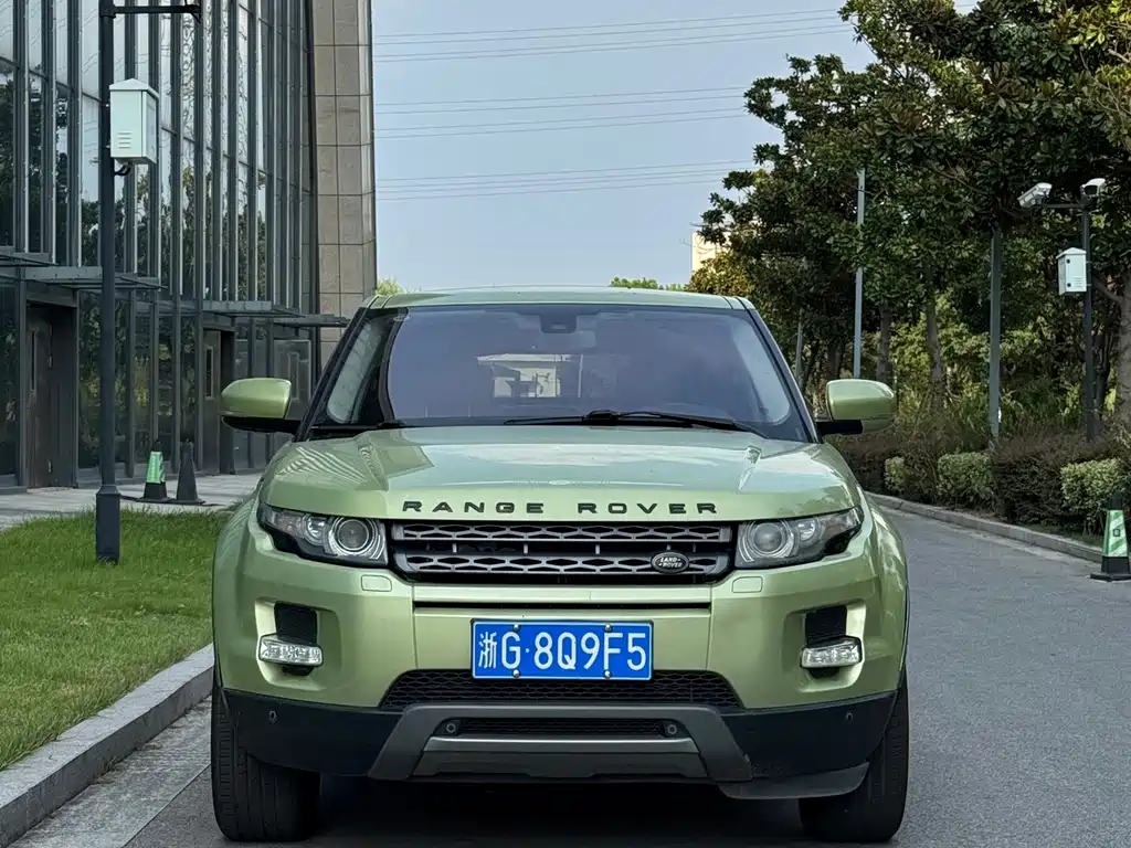 Land Rover Evoque (Import) — миниатюра 2