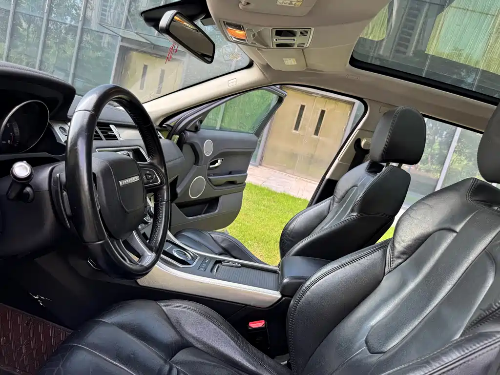 Land Rover Evoque (Import) — миниатюра 6