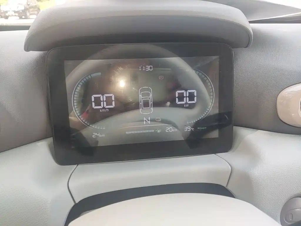 Leapmotor Leapmotor T03 — миниатюра 12