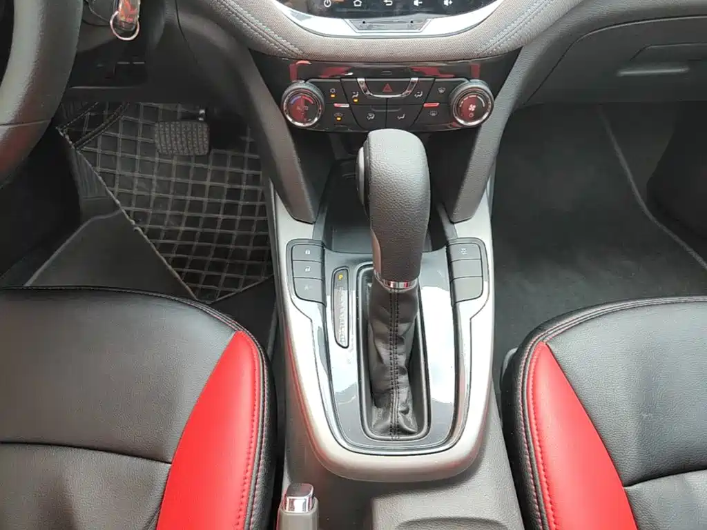 Chevrolet Malibu — миниатюра 14