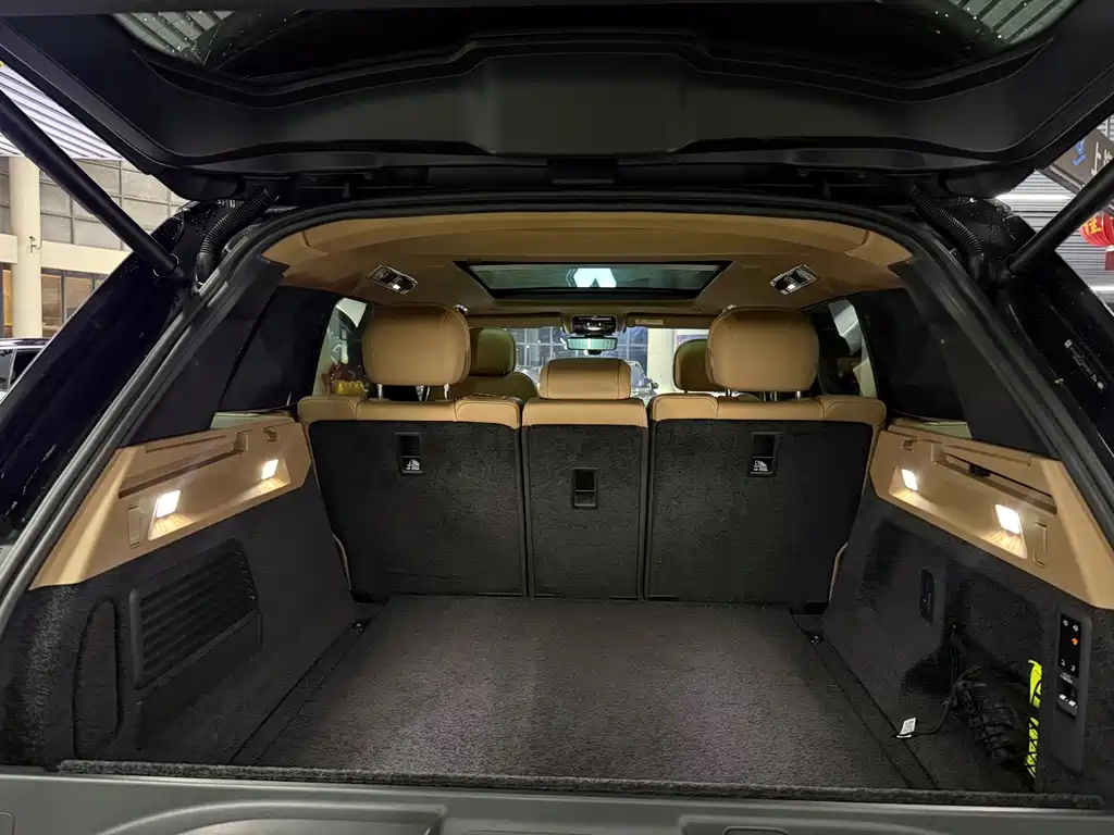 Land Rover Range Rover — миниатюра 15