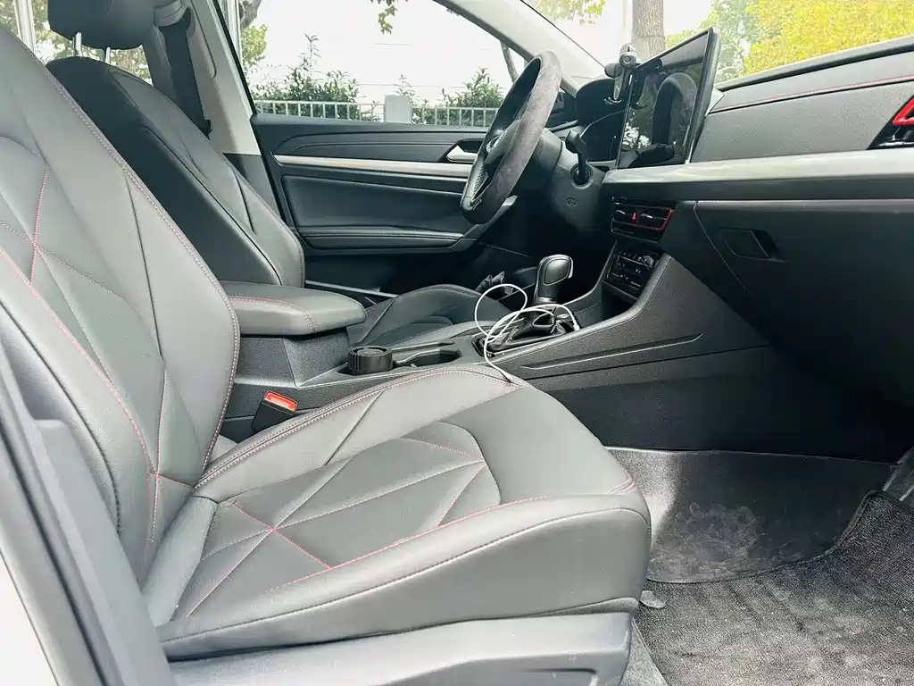 Volkswagen Lavida 2024 300TSI DSG Lead