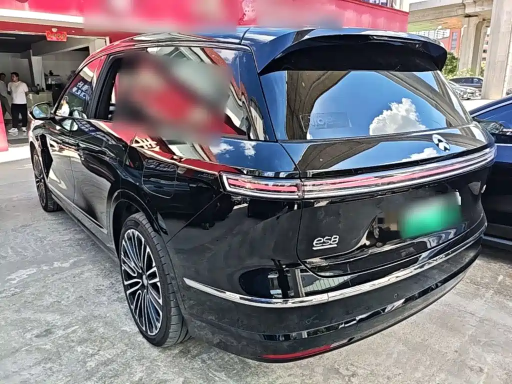 NIO ES8 — миниатюра 5
