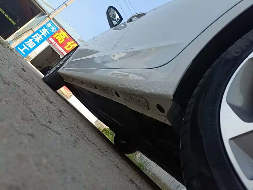 Hyundai Elantra — миниатюра 22
