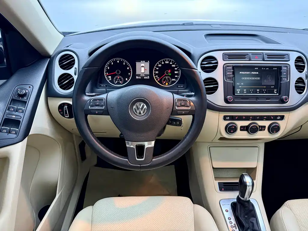 Volkswagen Tiguan — миниатюра 10