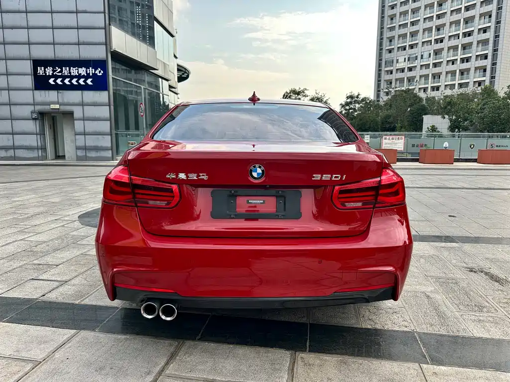 BMW 3 Series — миниатюра 5