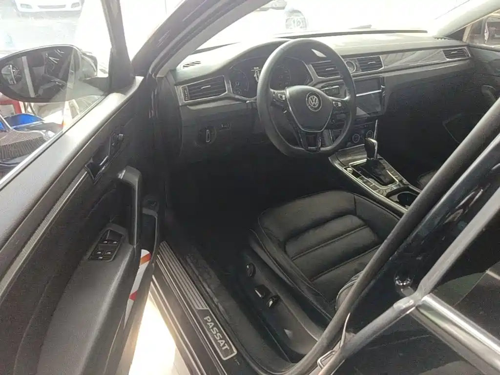 Volkswagen Passat — миниатюра 16