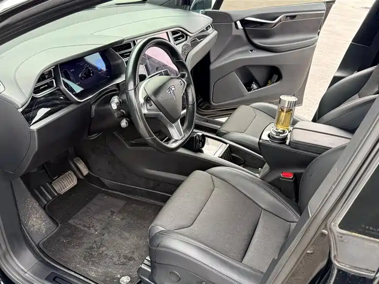 Tesla Model X 2016 Model X 75D