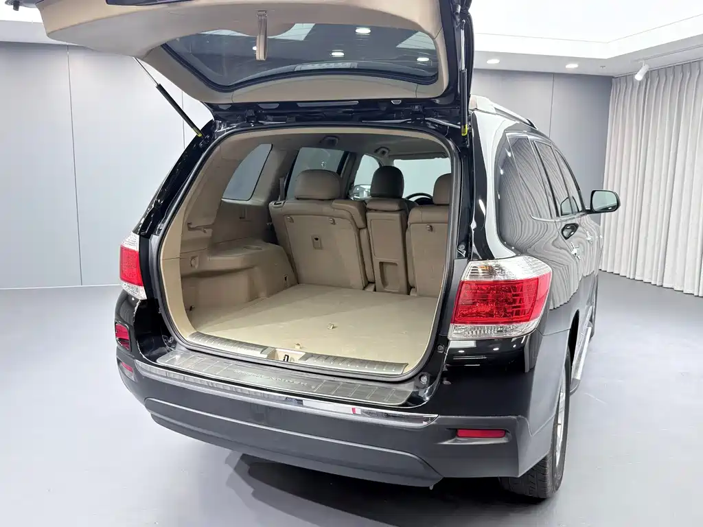 Toyota Highlander — миниатюра 19
