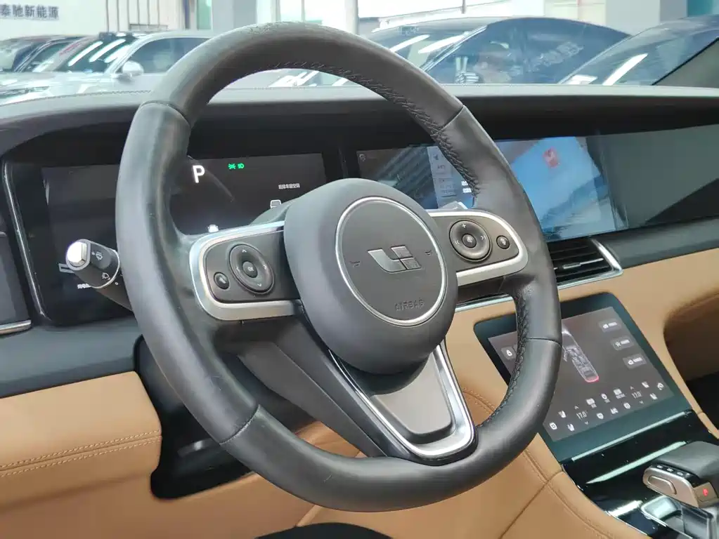 Li Auto ONE 2020 6 мест