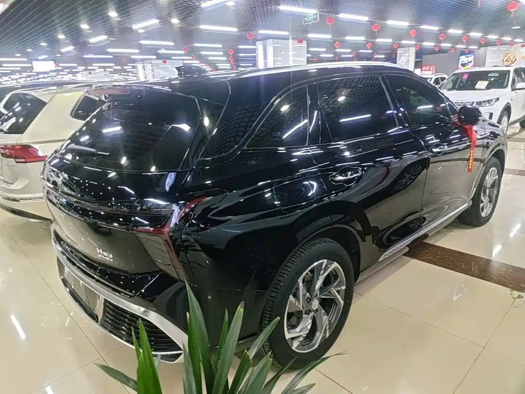 Hongqi Hongqi HS3 PHEV — миниатюра 7