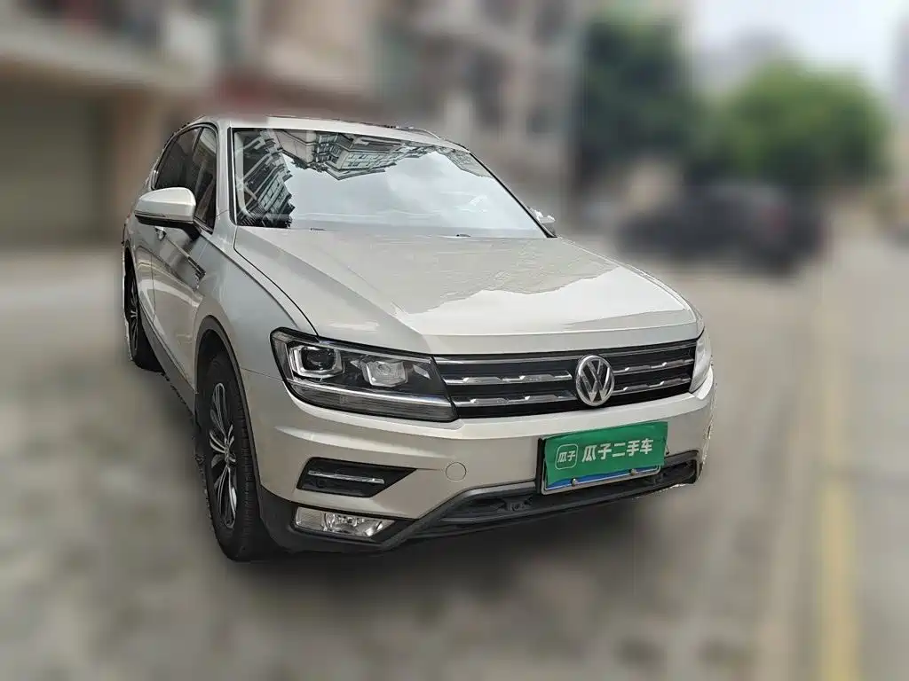 Volkswagen Tiguan L — миниатюра 3