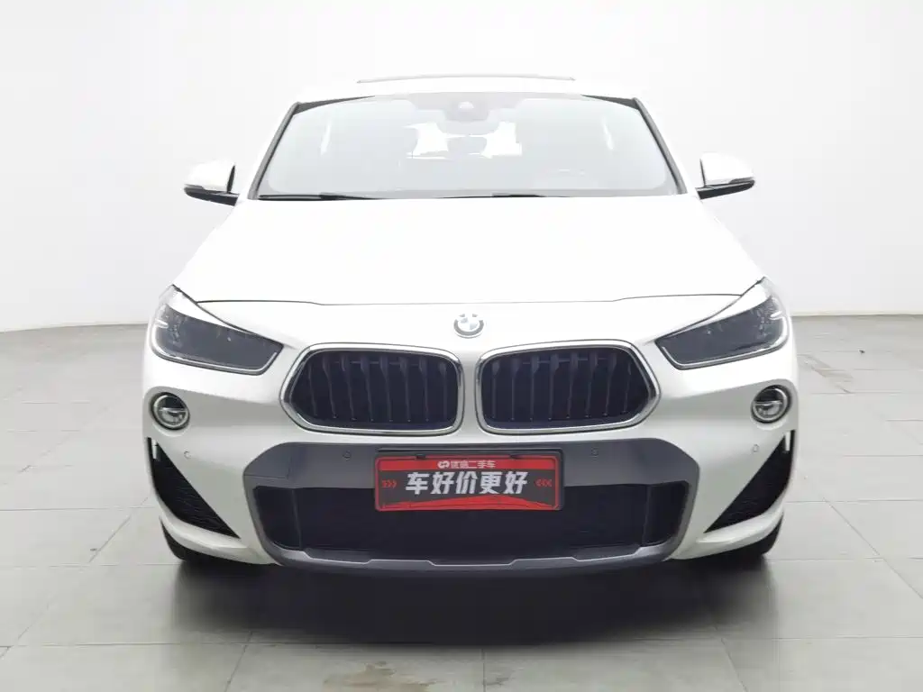 BMW X2 (Import) — миниатюра 3