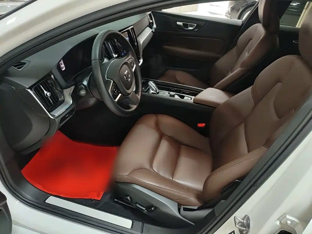 Volvo S60 — миниатюра 16