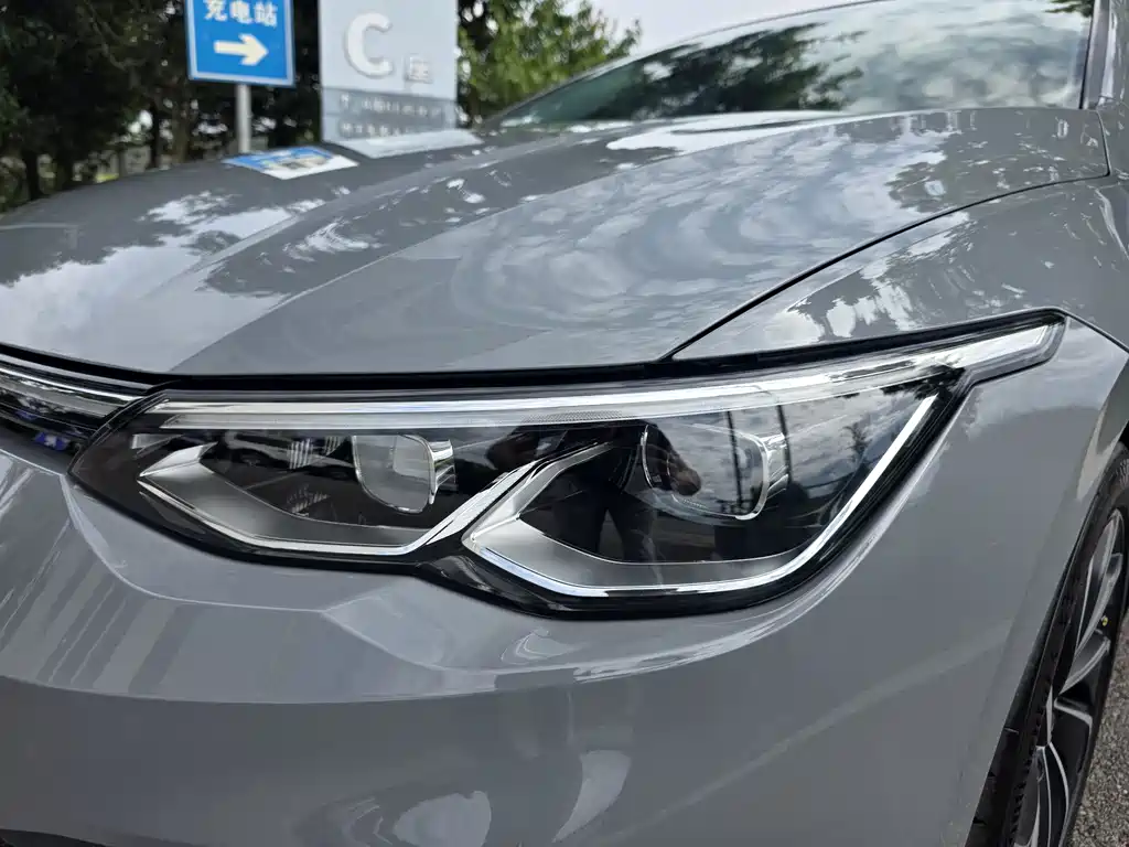 Volkswagen Golf — миниатюра 14