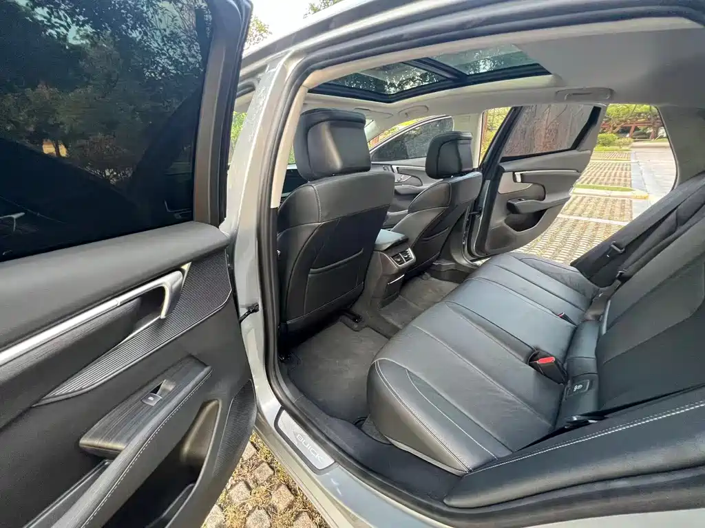 Buick LaCrosse — миниатюра 14
