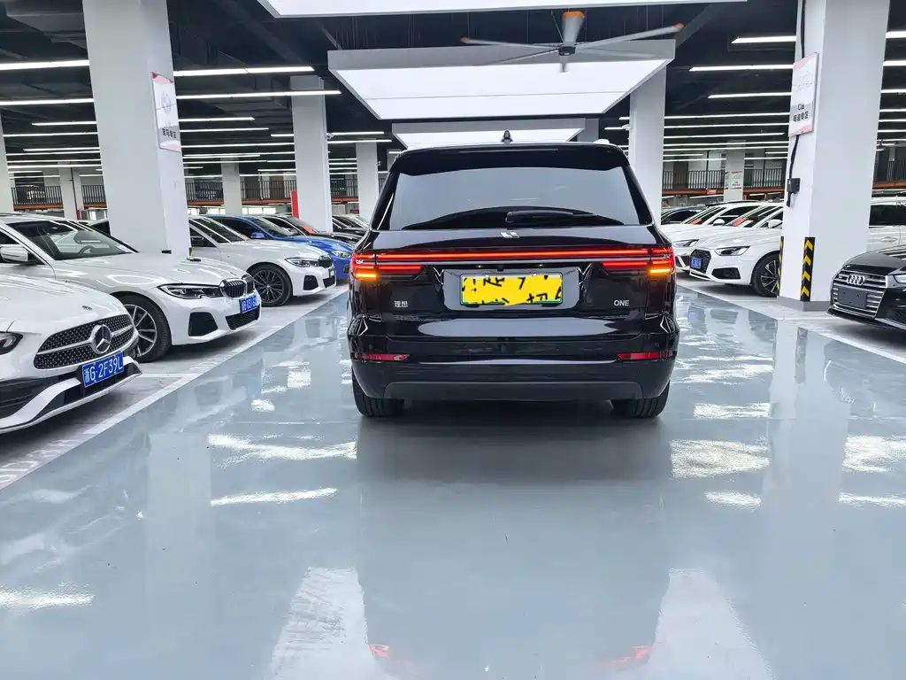 Li Auto Li ONE — миниатюра 15
