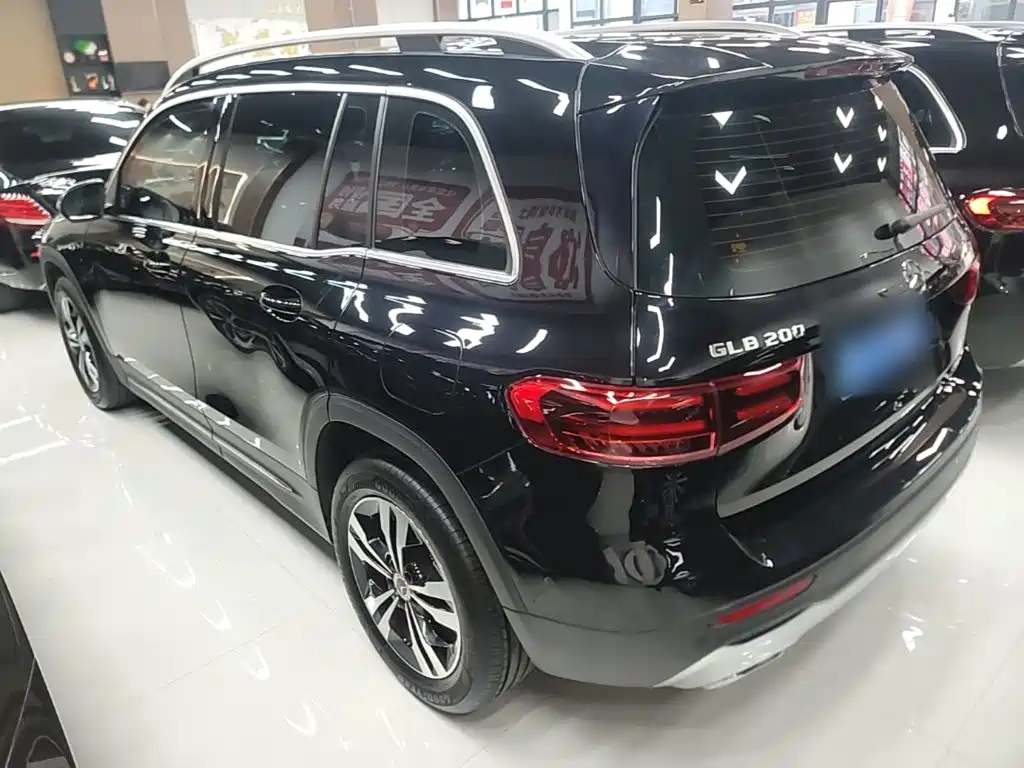 Mercedes-Benz GLB — миниатюра 5