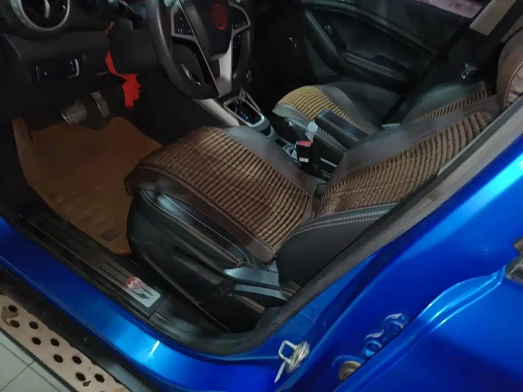 BYD Yuan — миниатюра 15