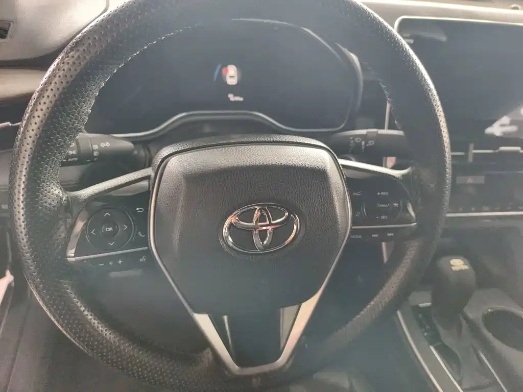 Toyota Avalon — миниатюра 5