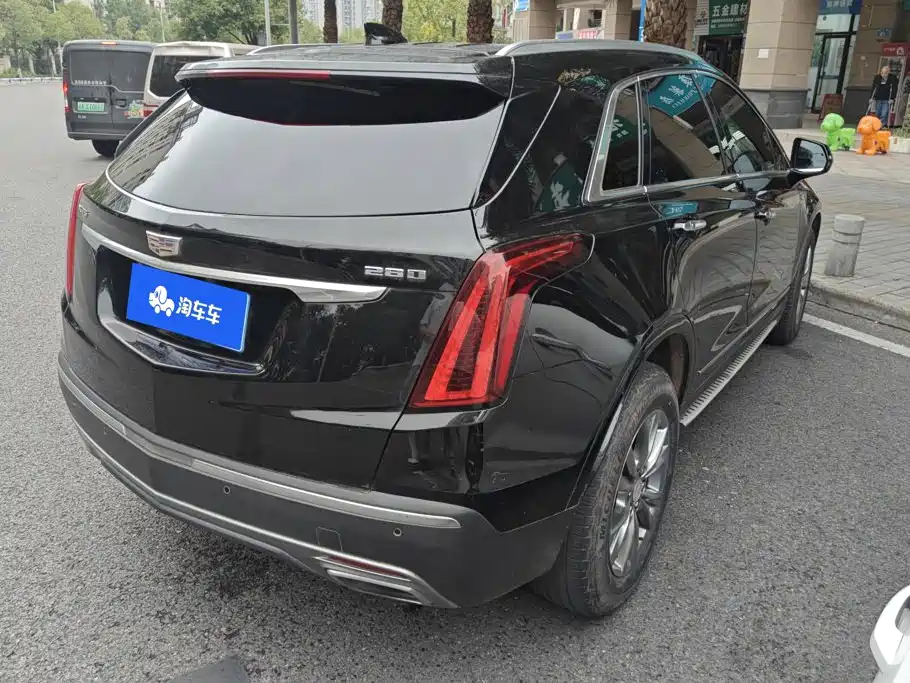 Cadillac XT5 — миниатюра 3