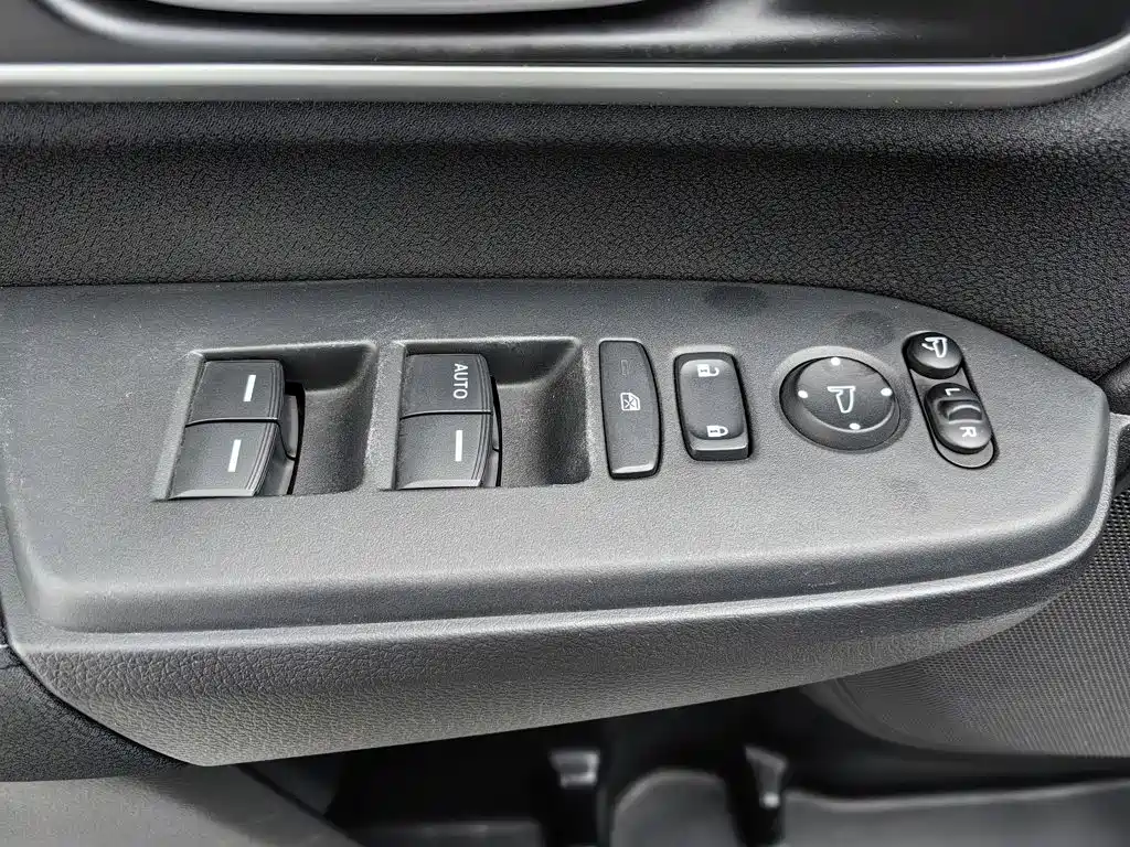Honda CR-V — миниатюра 9
