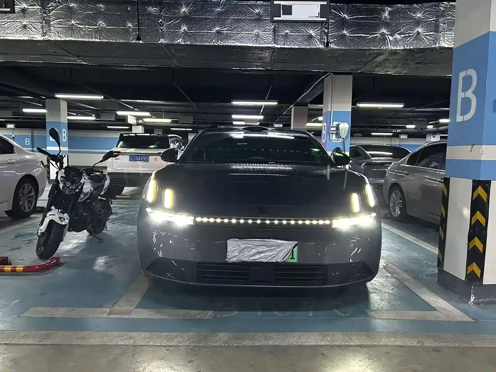 Lynk & Co Z10 — миниатюра 2