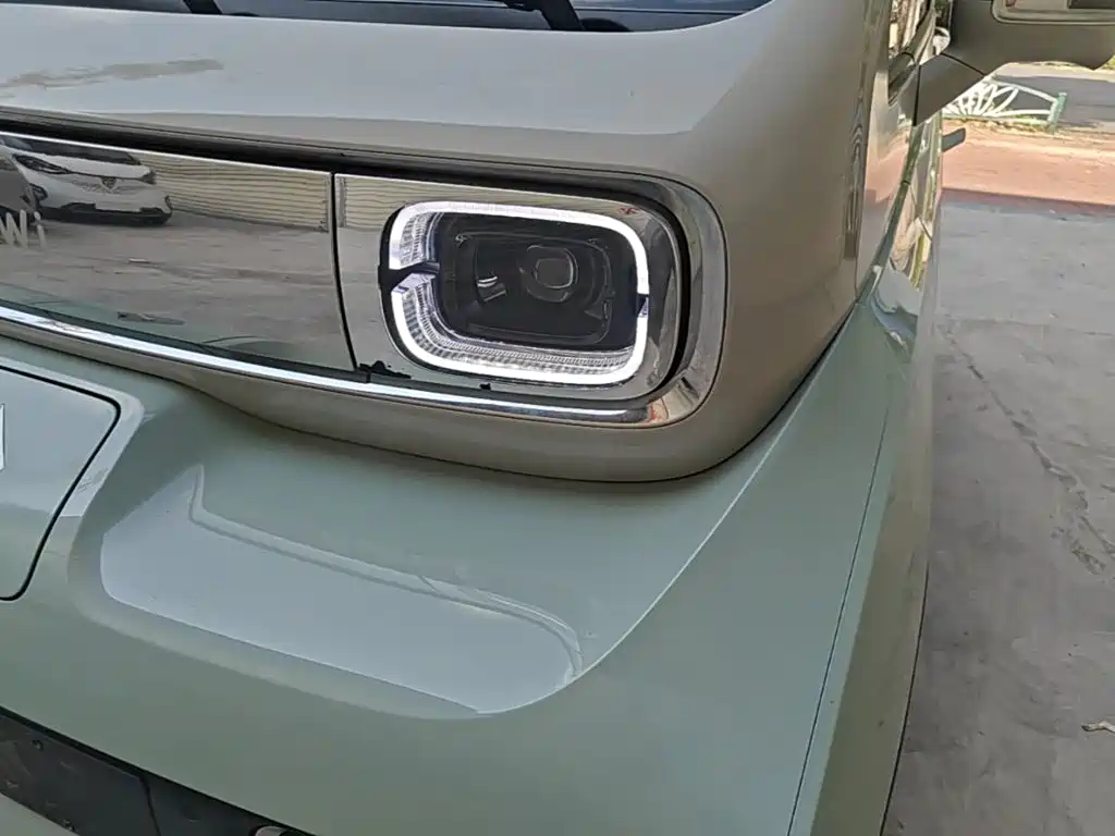 Baojun KiWi EV — миниатюра 24