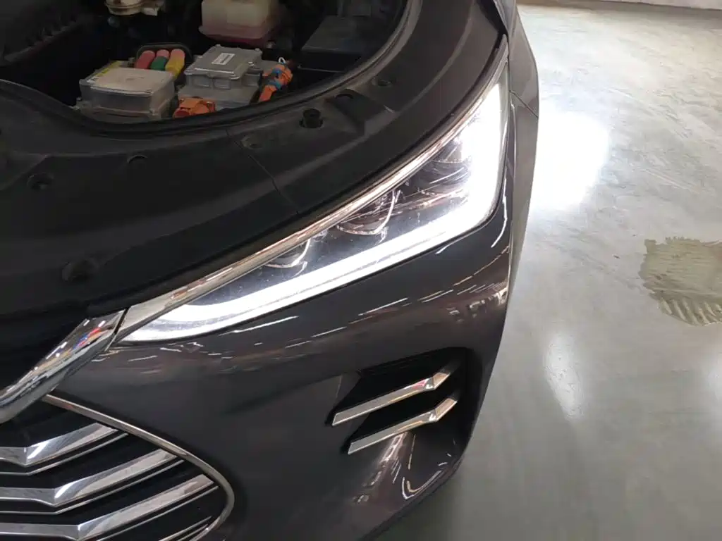 BYD Tang New Energy — миниатюра 24