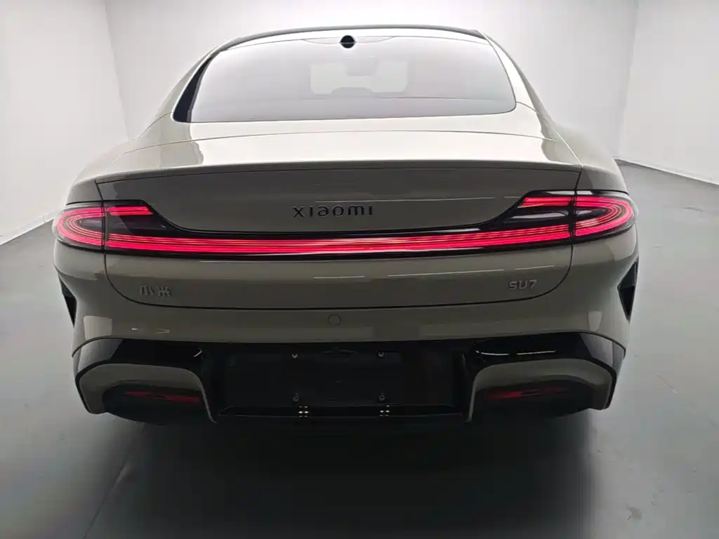 Xiaomi SU7 — миниатюра 6
