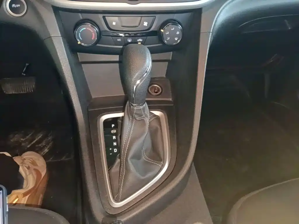 Buick Excelle — миниатюра 14