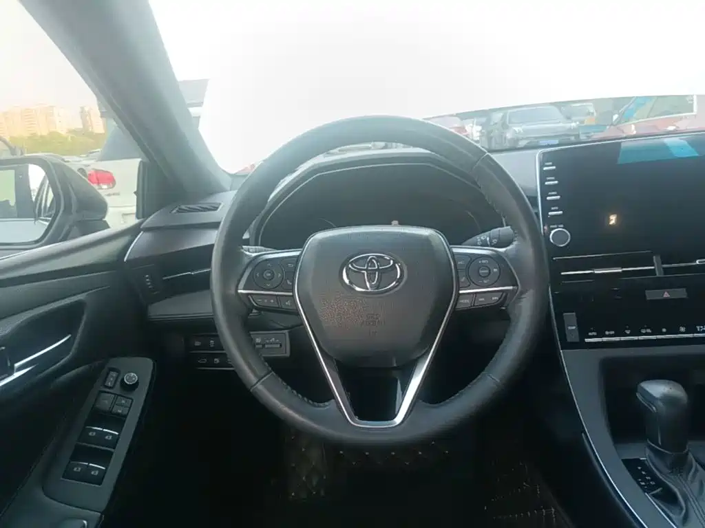 Toyota Avalon — миниатюра 11