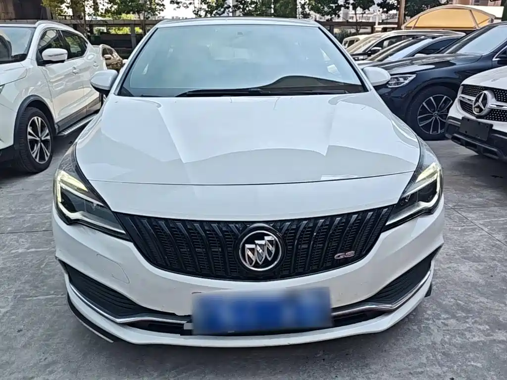 Buick Verano — миниатюра 3