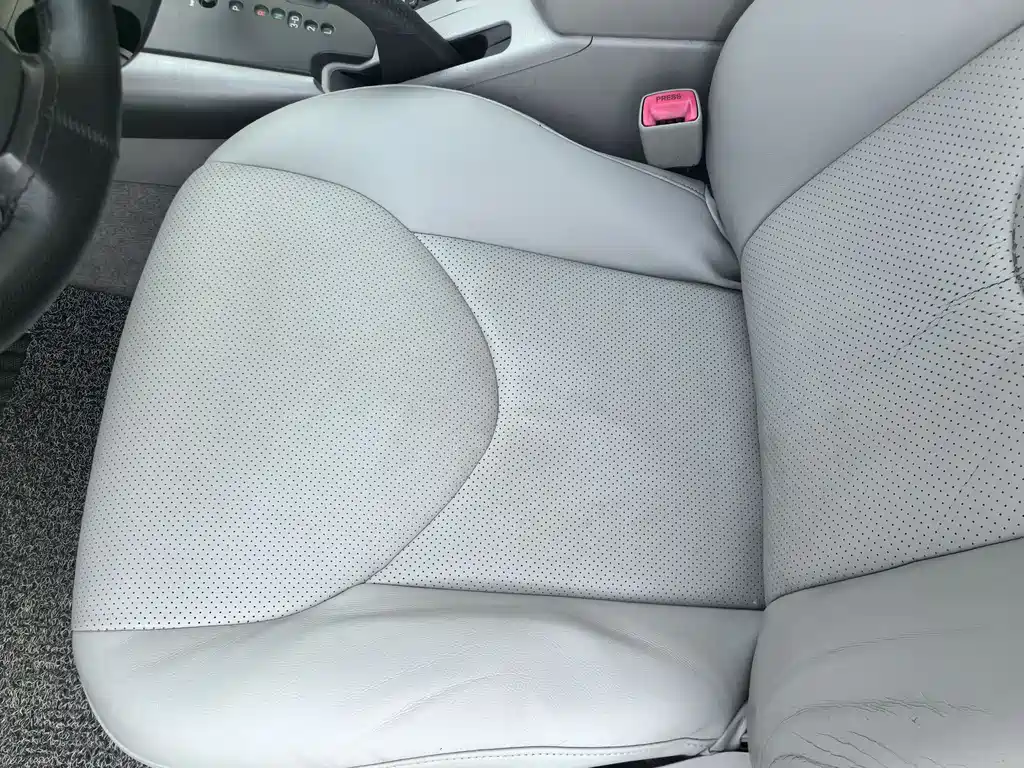 Toyota RAV4 2006 2.4 Luxury