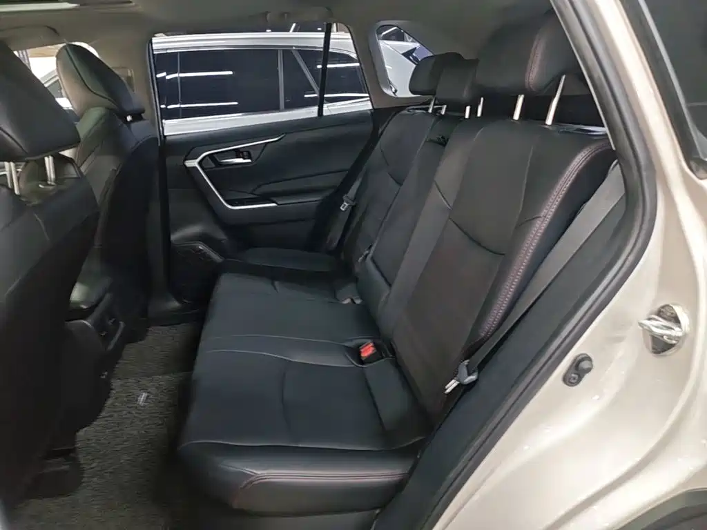 Toyota Wildlander New Energy — миниатюра 17