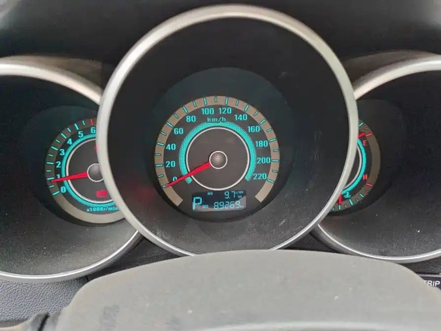 Changan Eado 2014 1.6L AT Luxury