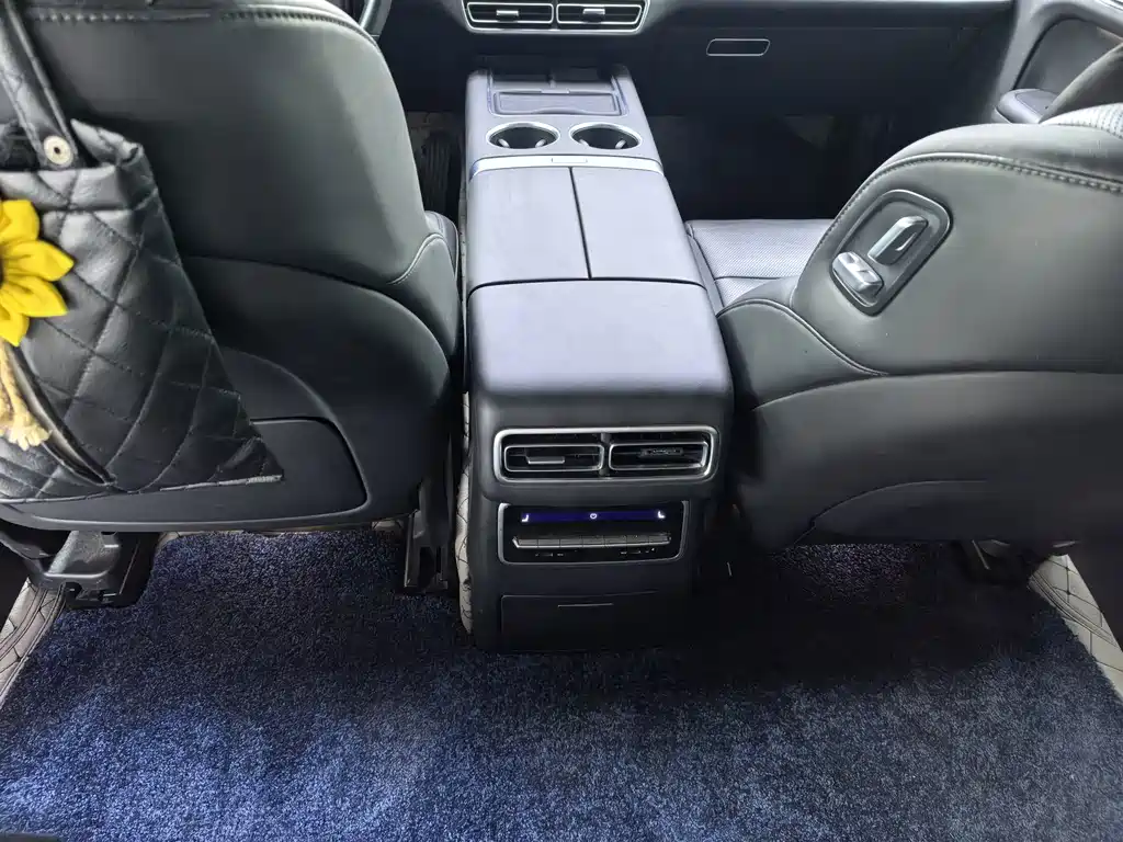 Li Auto Li L7 — миниатюра 8