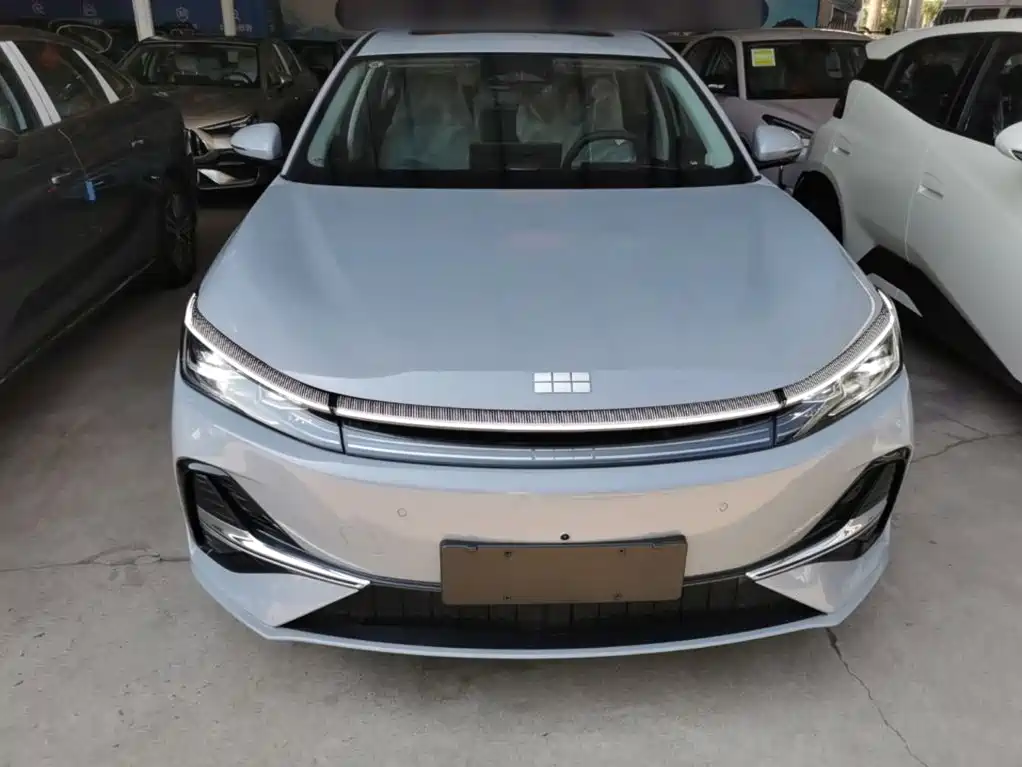 Geely Galaxy Galaxy A7 EM A7 EM 2025 EM-i 150km +