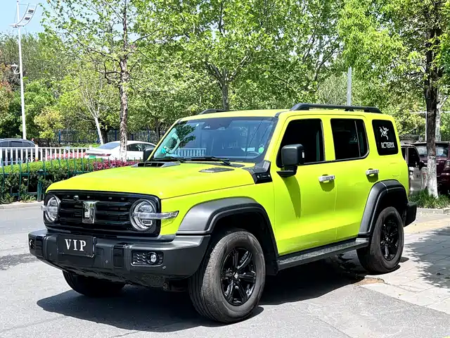 2023 TANK 300