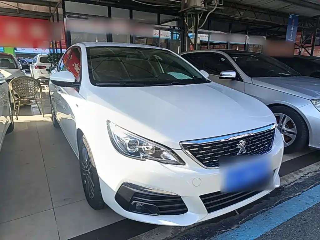 Peugeot 308 — миниатюра 4