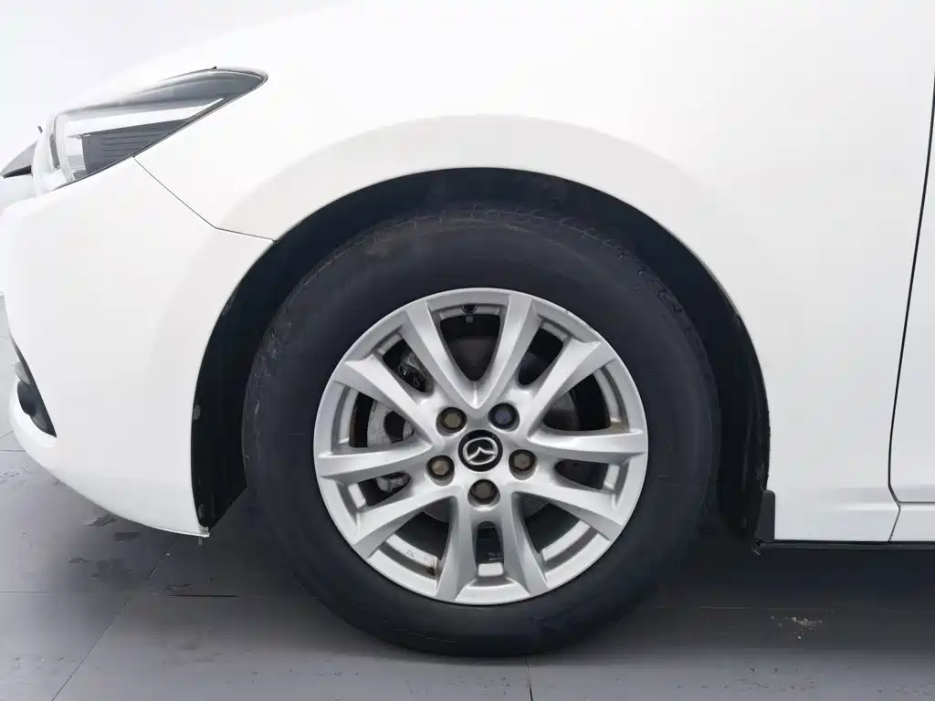 Mazda 3 Axela — миниатюра 17